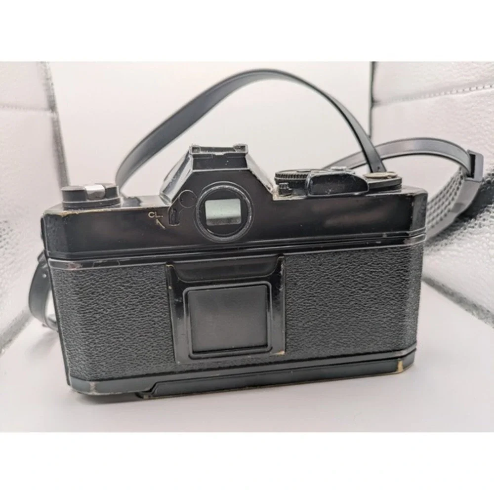 Konica Autoreflex T3 35mm SLR Camera Hexanon AR 50mm F1.7 Lens Vintage FOR PARTS